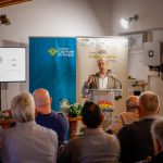 La trufa negra toma Manchones con debate sectorial, gastronomía y el mayor concurso nacional de caza