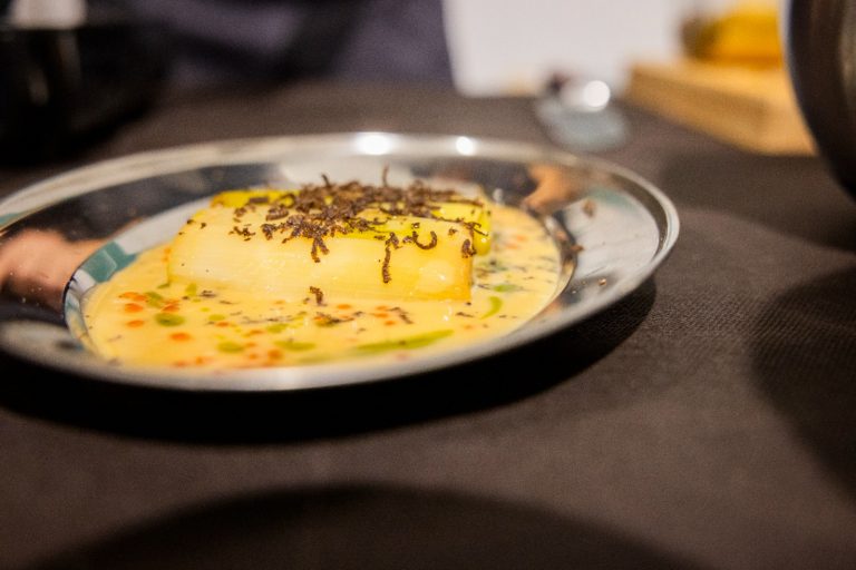 Por qué la trufa negra no necesita recetas complejas para brillar en la cocina